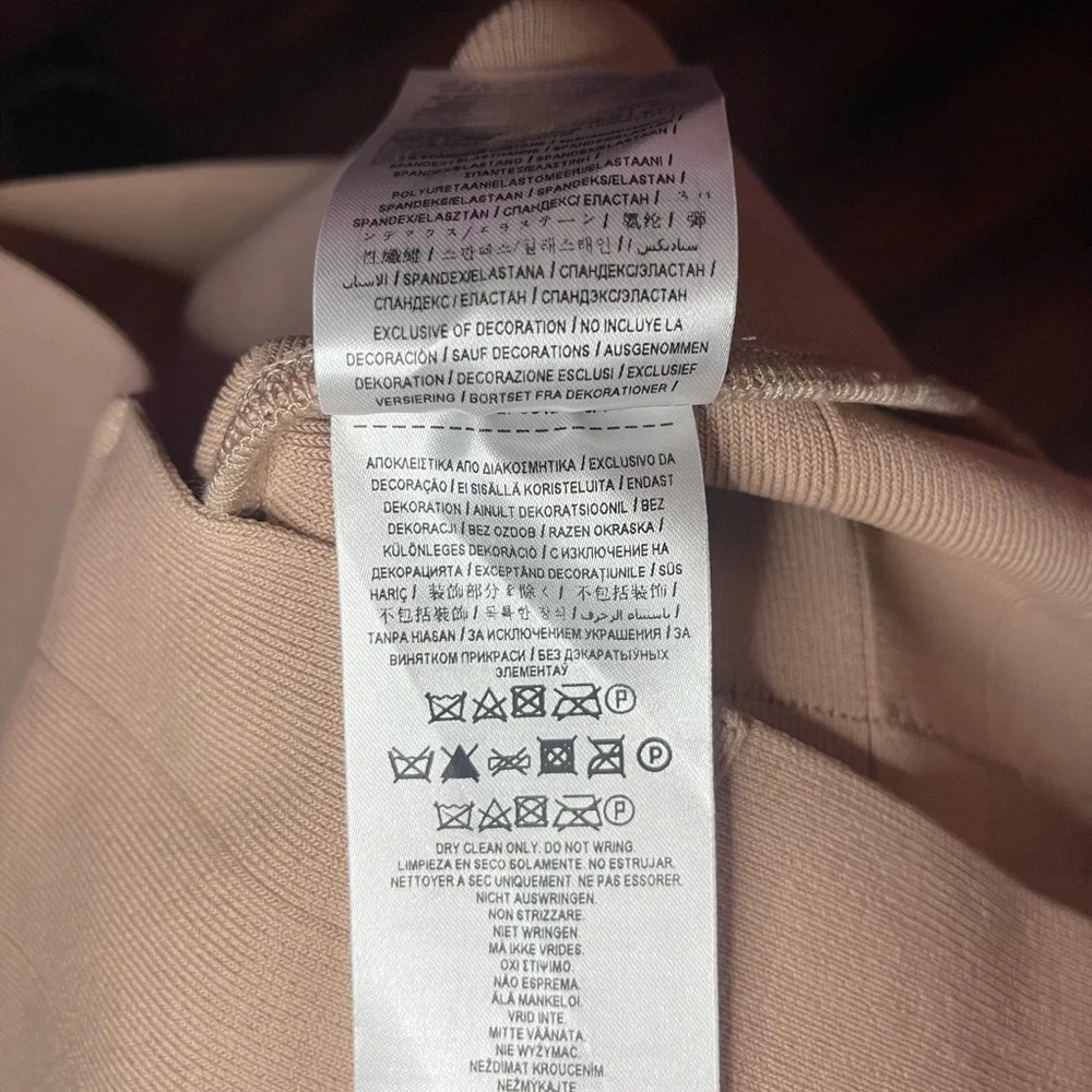 Guess Elegant Nude Bandage Skirt